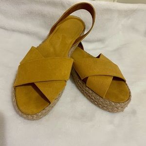Women shoes size 7